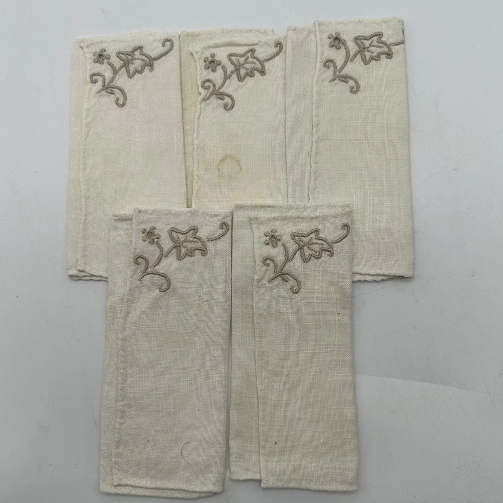 Set of 5 Vintage Embroidered Floral Hostess Cocktail Napkins‎